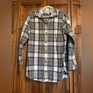 L.L. Bean Women's Blue and White Plaid Button Down Shirt
